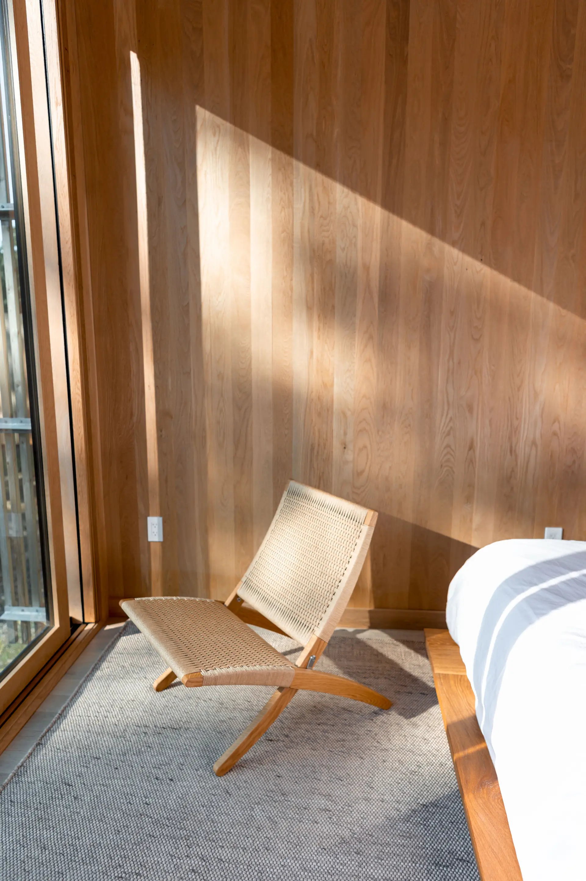 Chelsea Townhouse Reading Room - Serene library nook